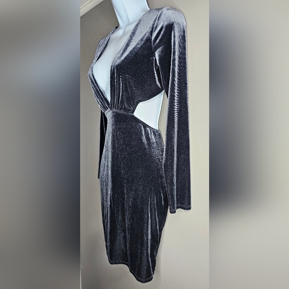 FASHION NOVA Charcoal Velvet Mini Dress. Size: Small - Picture 5 of 14